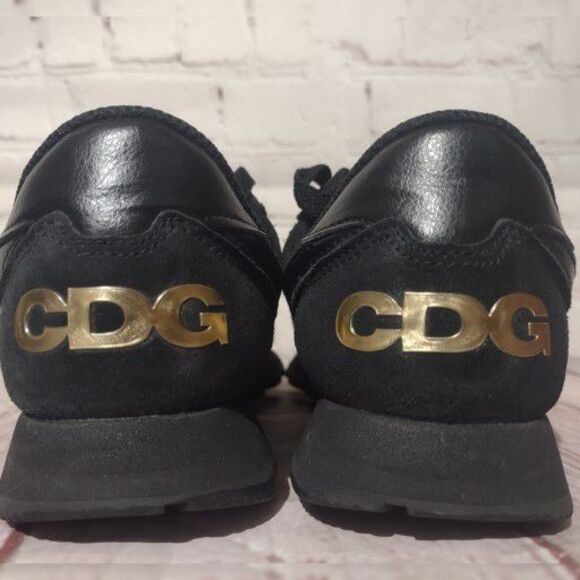 Nike Limited Edition CDG Air Pegasus 83 Gold Size 4 - Picture 4 of 10